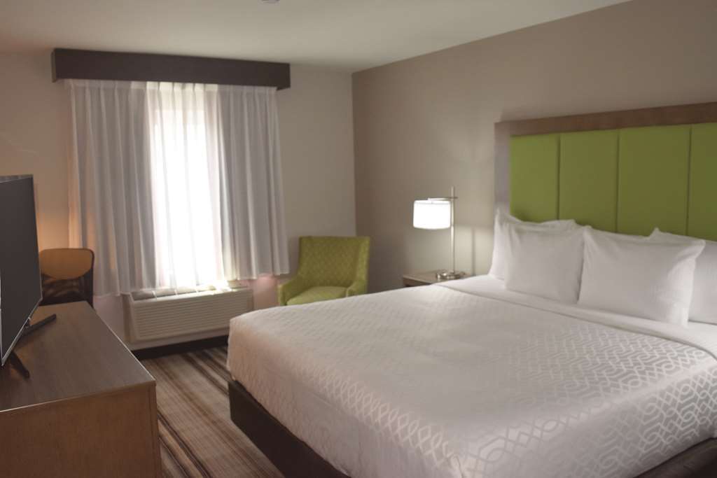 La Quinta By Wyndham Brooklyn Central New York Room photo
